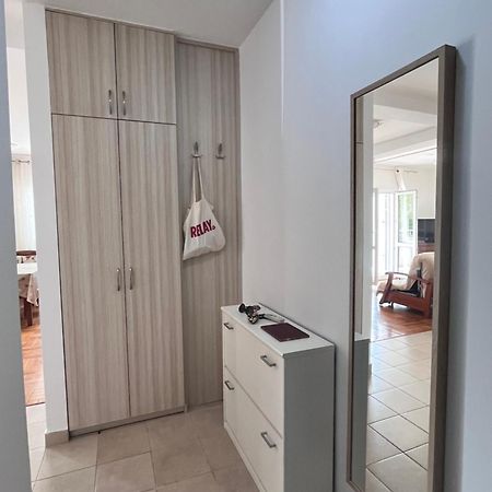 Apartment Belani, Own Parking Tivat Zewnętrze zdjęcie